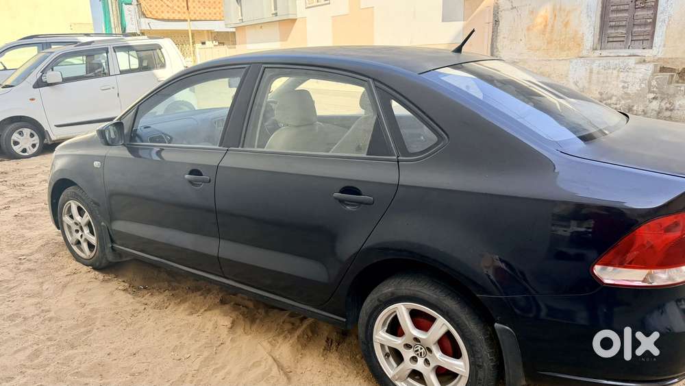 Volkswagen Vento 1.2 Tsi Highline Plus At, 2014, Petrol