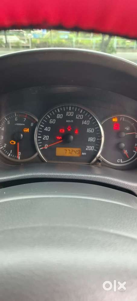 Maruti Suzuki Swift Vxi + Manual, 2011, Cng & Hybrids