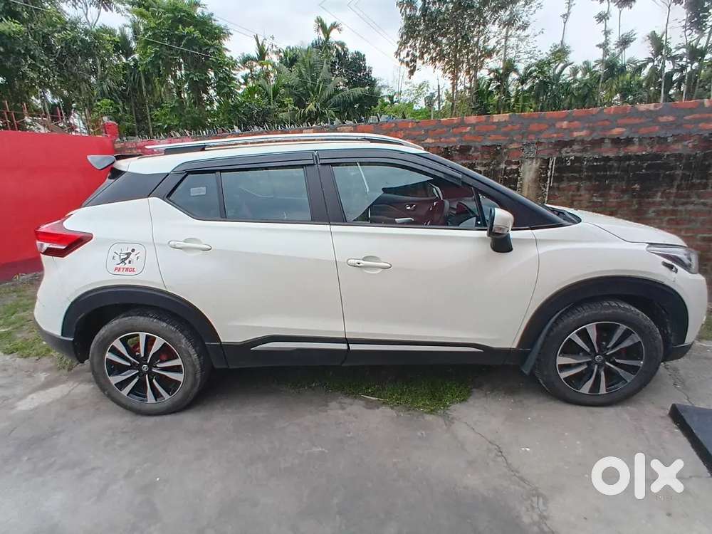 Nissan Kicks 2021 Petrol 66000 Km Driven
