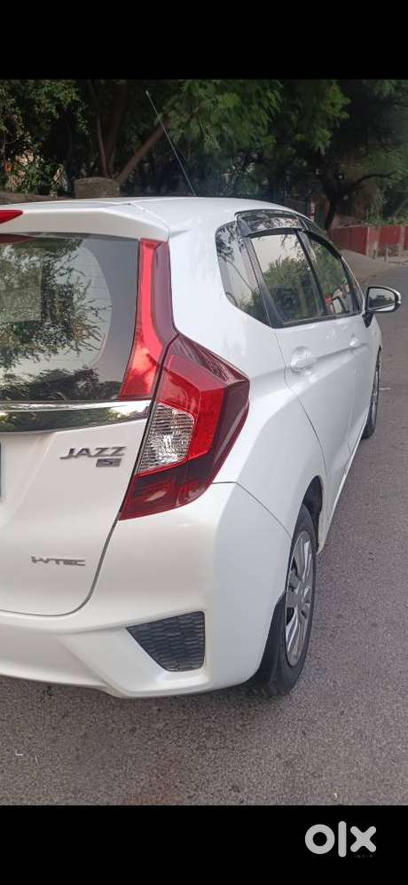 Honda Jazz 1.2 S I-vtec At, 2016, Petrol