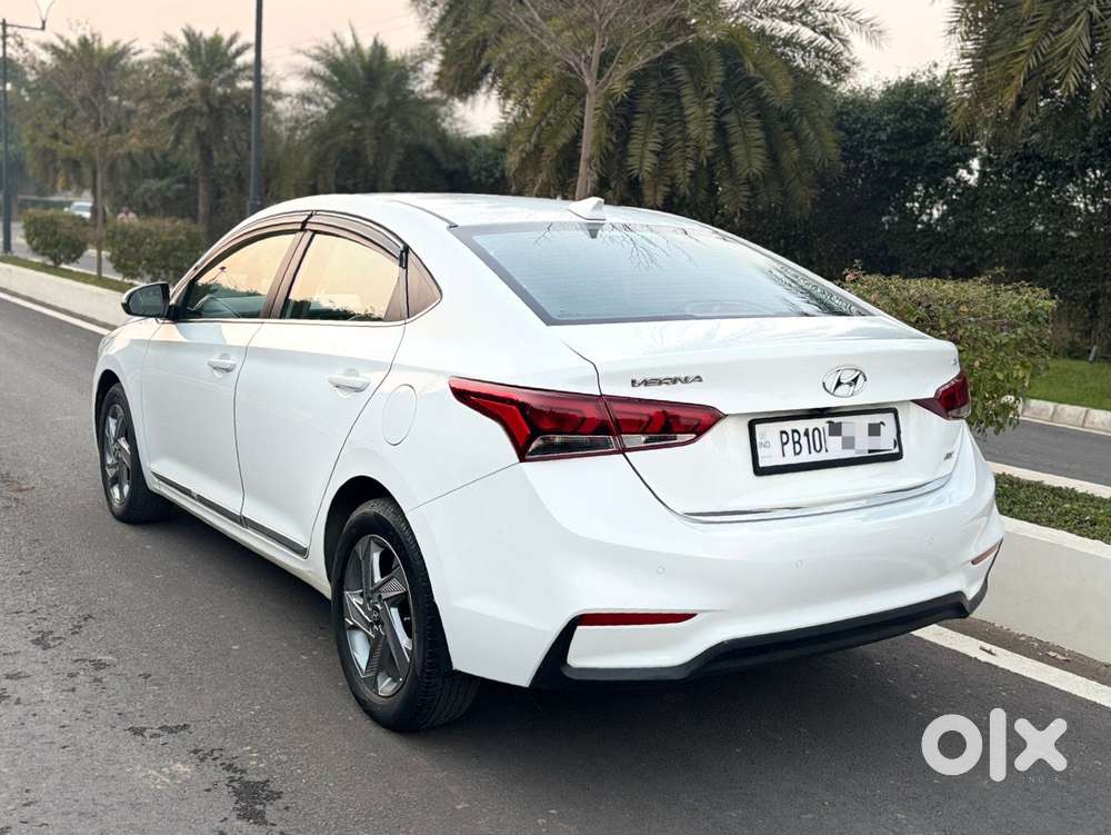 Hyundai Verna 1.6 Sx (o) Crdi At, 2018, Diesel