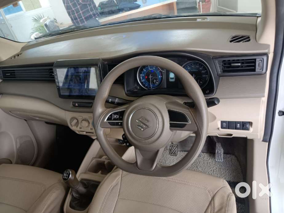 Maruti Suzuki Ertiga, 2023, Petrol