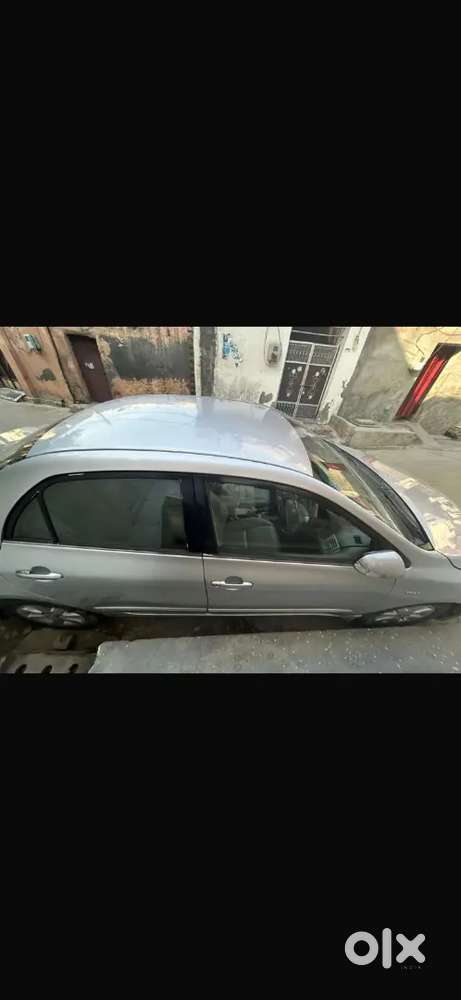 Brand New Condition Car New Led White Head Lamps Installed