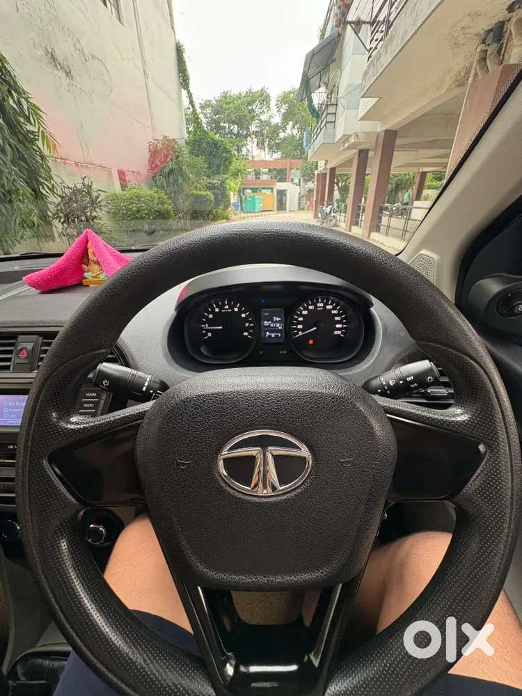 Tata Tiago 2018 Petrol 45000 Km Driven