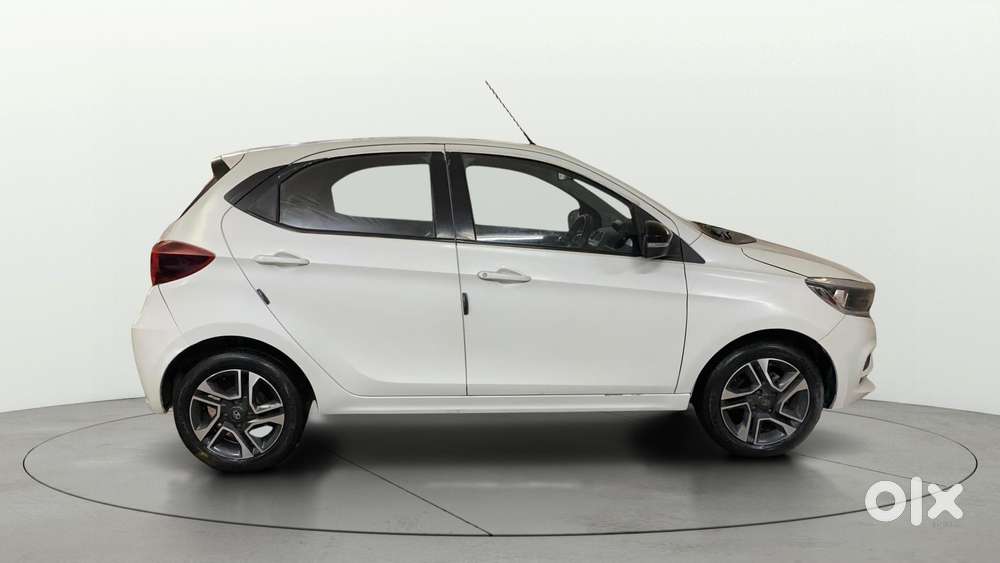 Tata Tiago Xza Plus, 2021, Petrol