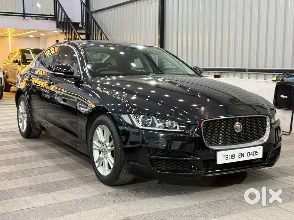 Jaguar Xe Petrol 2016 Last