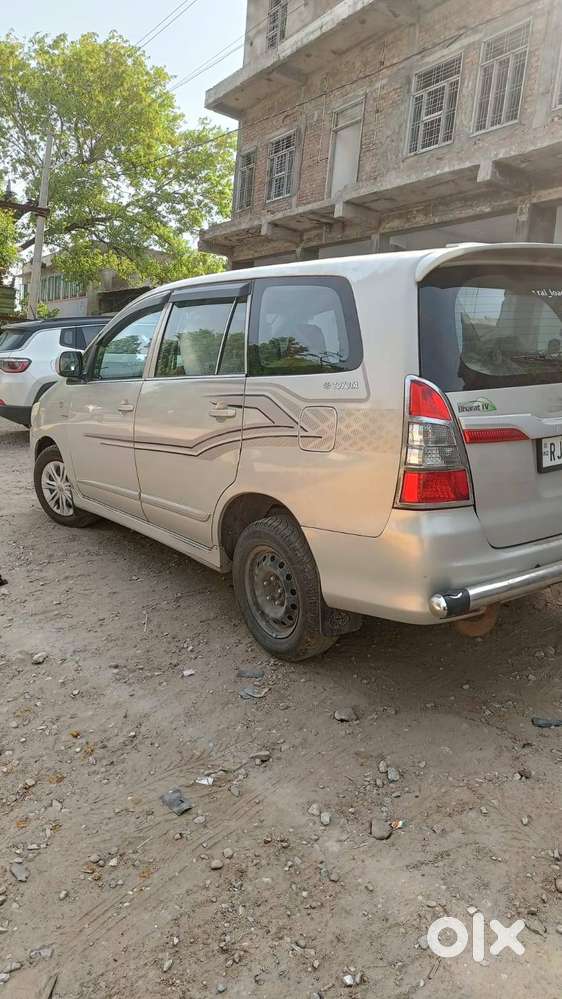 Toyota Innova 2.5g