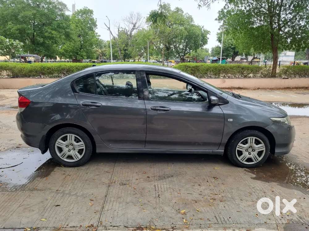 Honda City Automatic Petrol+cng  1st Owner  Well Maintained
