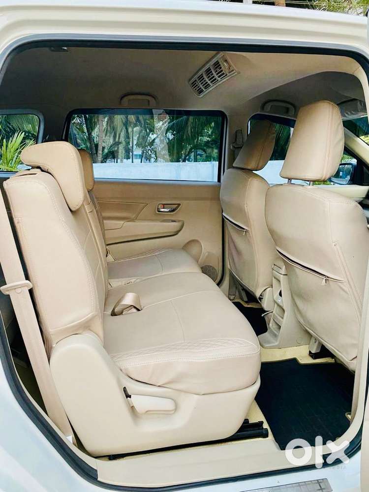 Maruti Suzuki Ertiga 1.5 Zxi Plus, 2022, Petrol