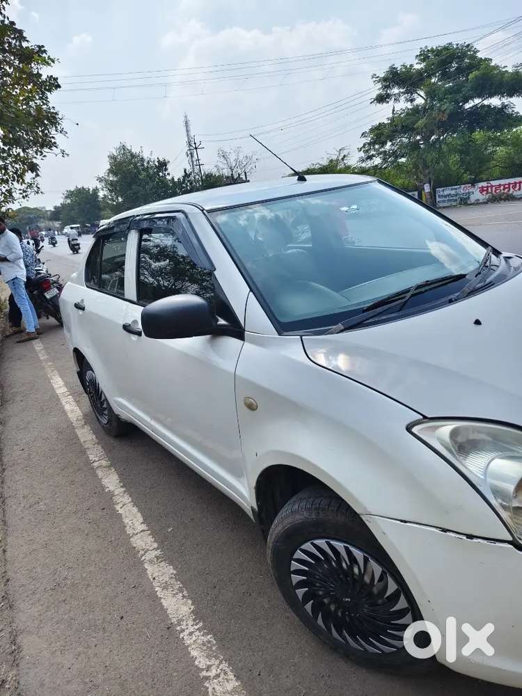Maruti Suzuki Dzire 2011 Petrol Manual