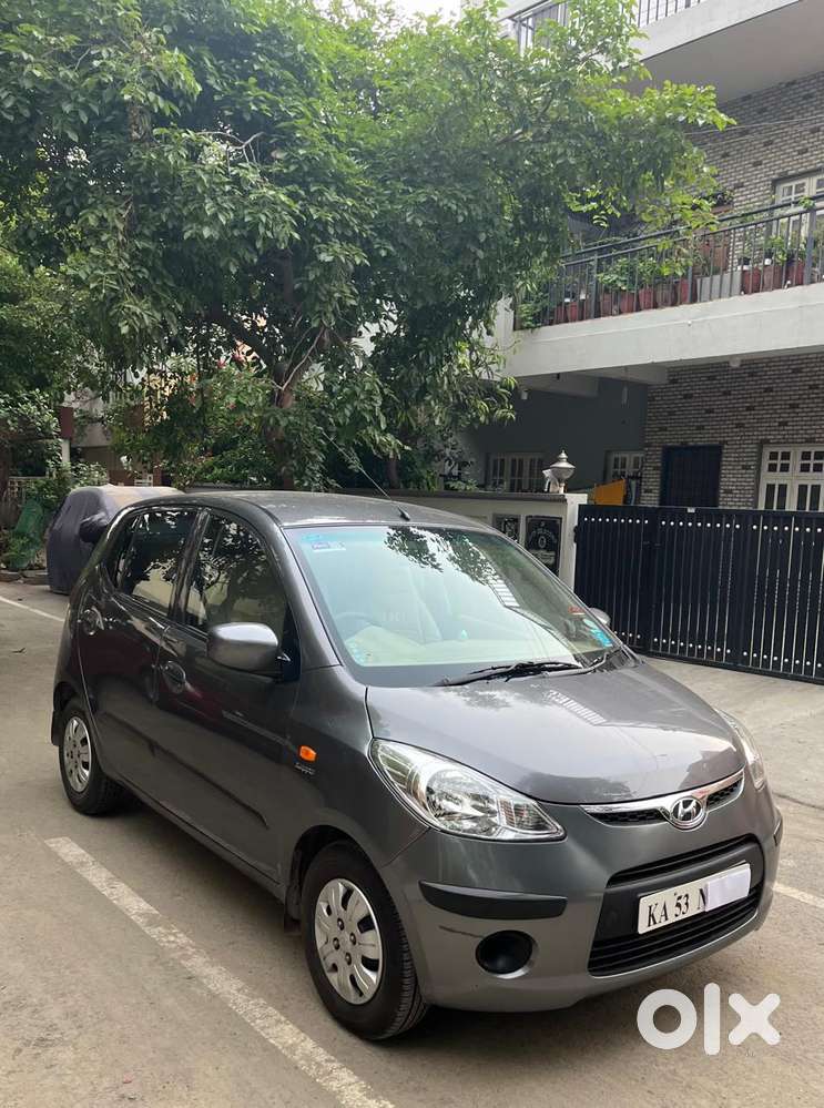 Hyundai I10 Sportz At, 2010, Petrol