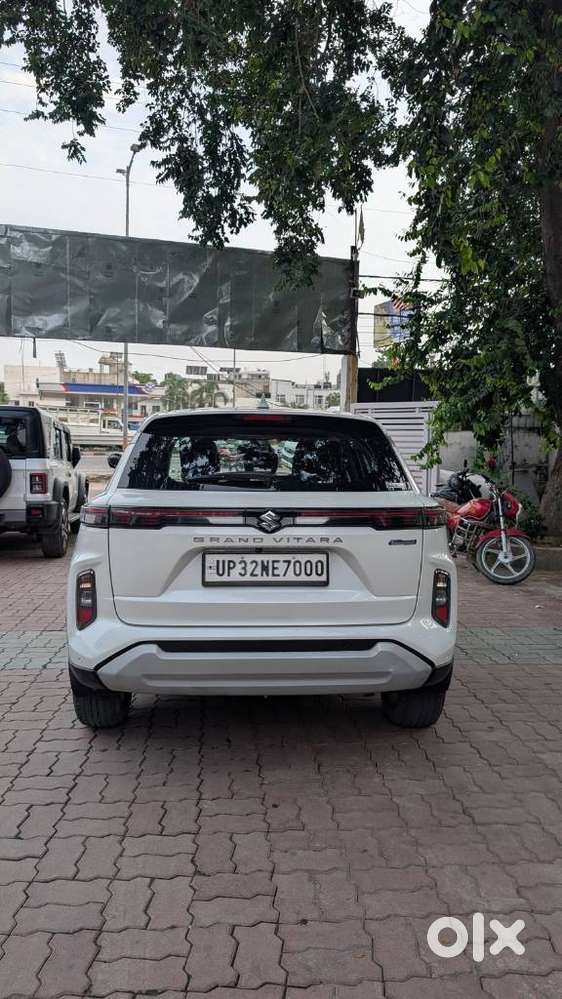 Maruti Suzuki Grand Vitara 1.5 Zeta Smart Hybrid At, 2022, Petrol