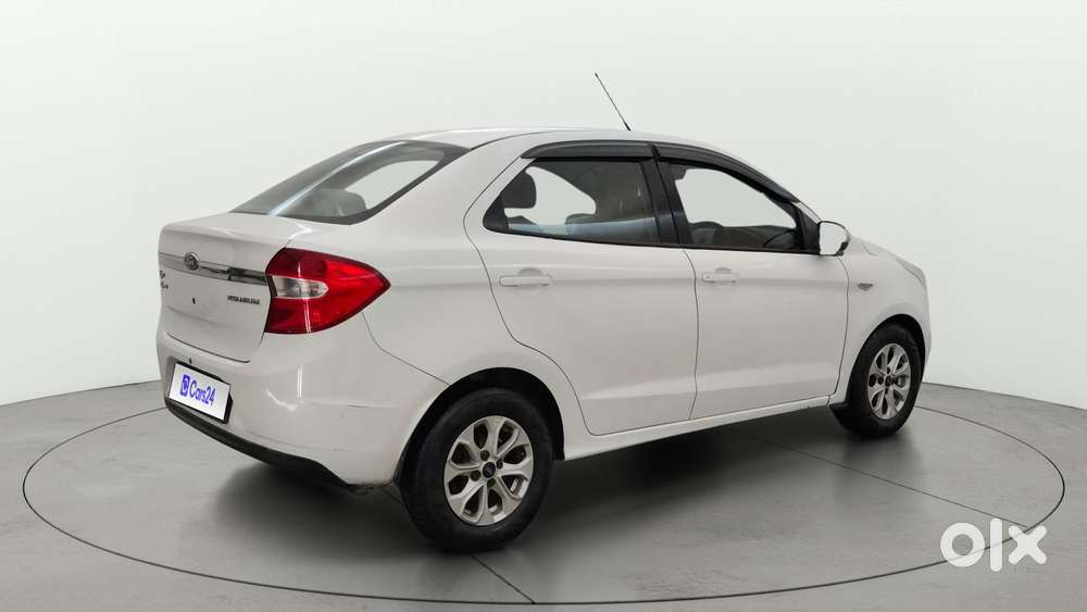 Ford Figo Aspire 1.5 Titanium Ti-vct At, 2015, Petrol