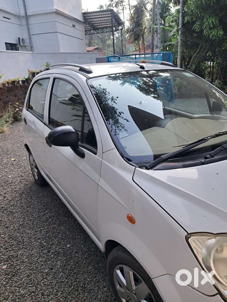 Chevrolet Spark 2011 Petrol Well Maintained