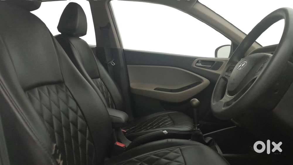 Hyundai Elite I20 Sportz (o) 1.2, 2015, Petrol