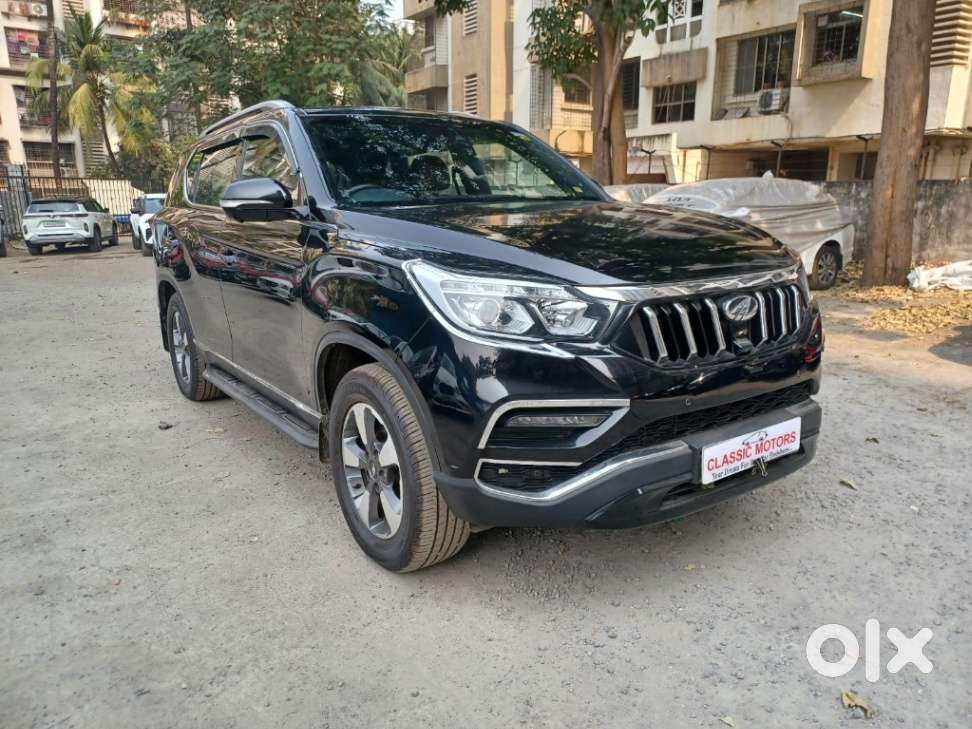 Mahindra Alturas G4