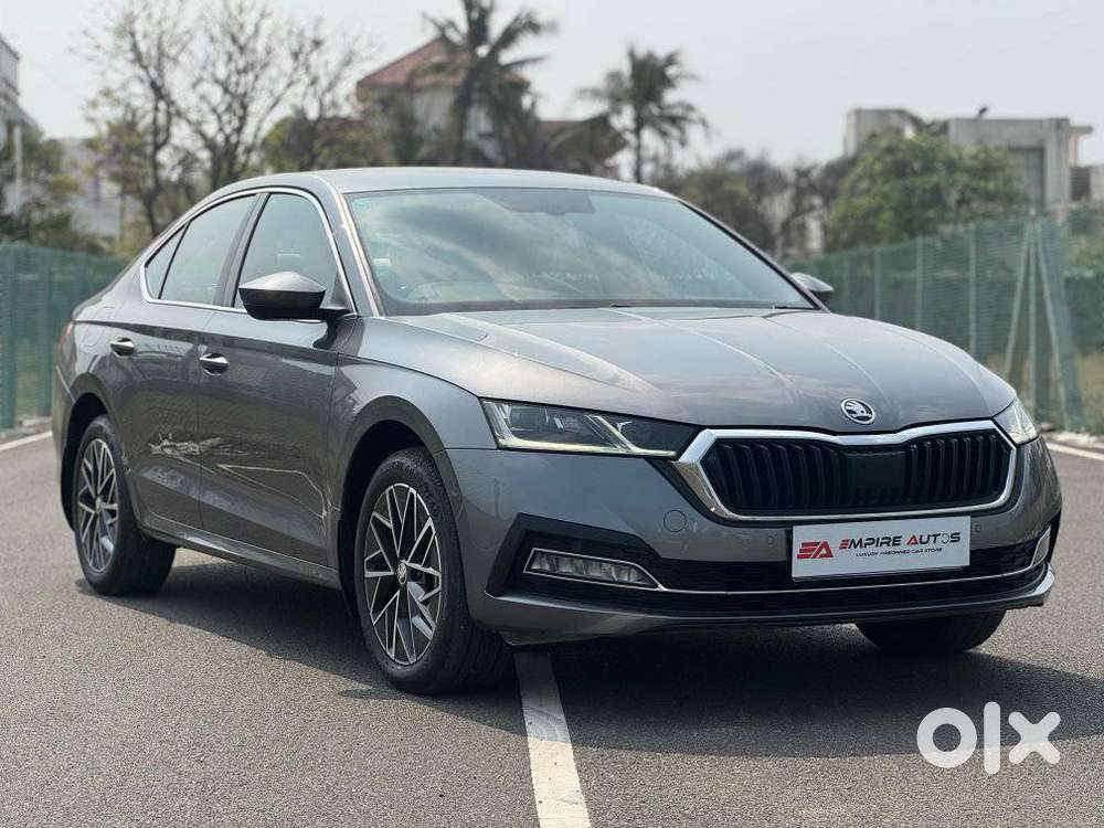 Skoda Octavia 2.0 L K Tsi At, 2022, Petrol
