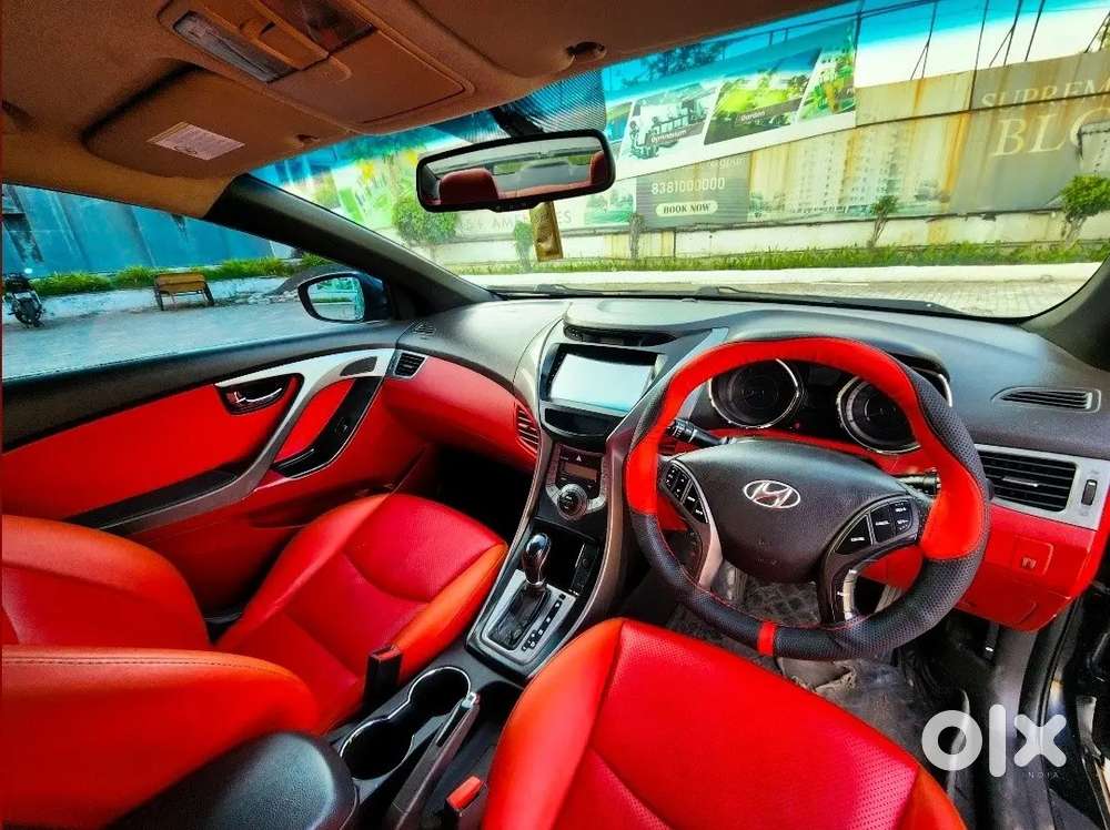 Hyundai Elantra 2012 Petrol Family Car