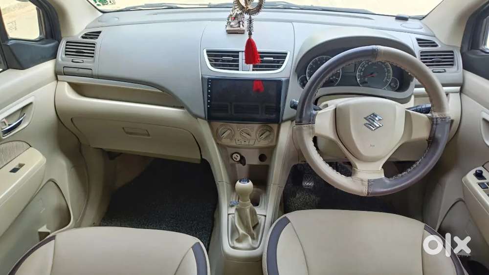 Beautiful Colour Touch Display Reverse Camera Full Leather