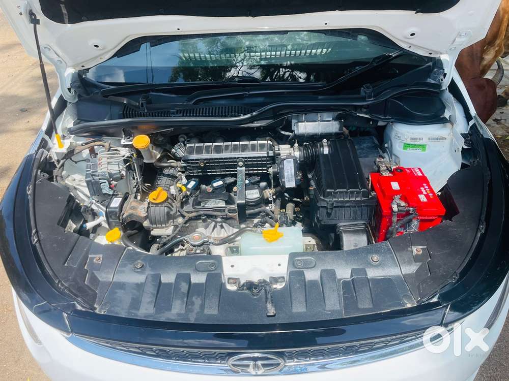 Tata Altroz Petrol 2023