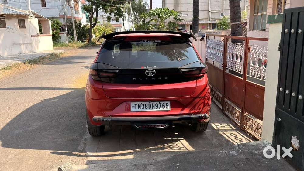 Tata Altroz Petrol Car 2024