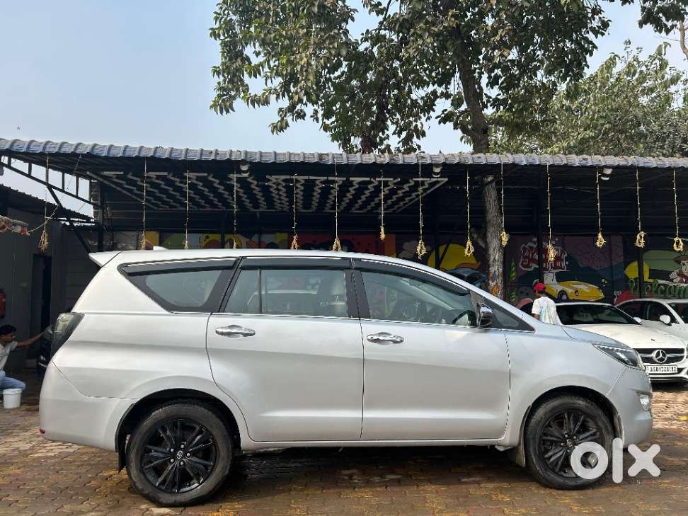 Toyota Innova Crysta 2.8z Automatic, 2018, Diesel