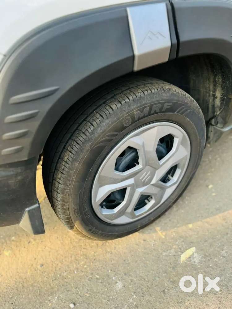 Maruti Suzuki Brezza 2025 Petrol 4000 Km Driven