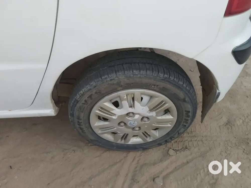 Hyundai Santro Xing 2013 Petrol Lpg70000 Km Driven