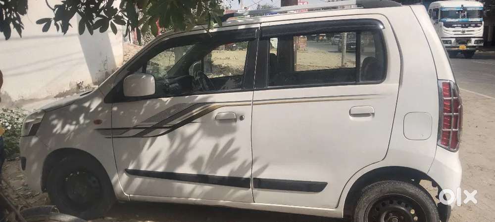 Maruti Suzuki Wagon R 2017 Petrol 
Good Condition
