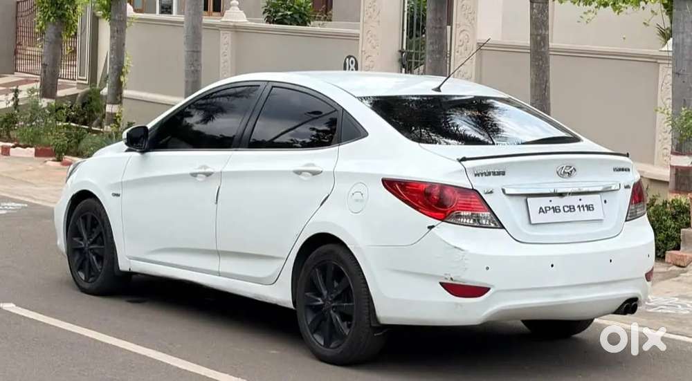 2012 Hyundai Verna Crdi