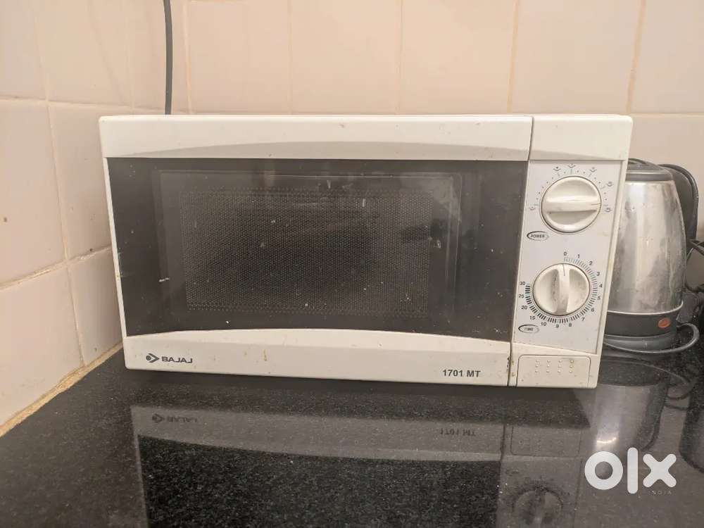 Microwave Oven