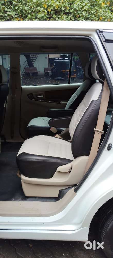 Toyota Innova 2.5 Vx 7 Str Bs-iii, 2014, Diesel