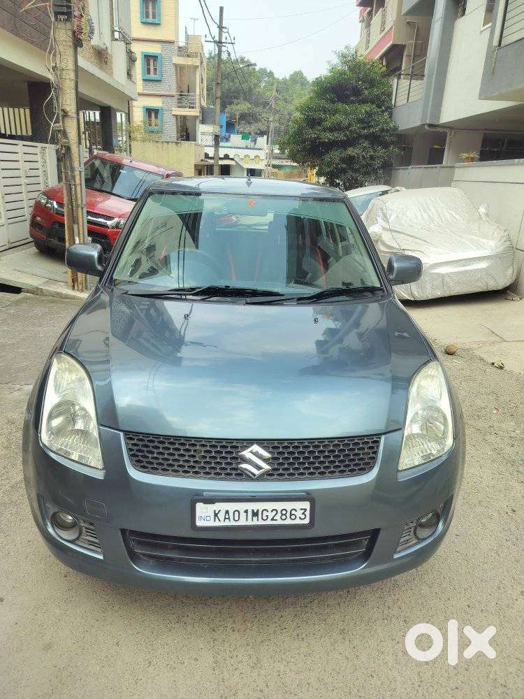 Maruti Suzuki Swift Zxi, 2010