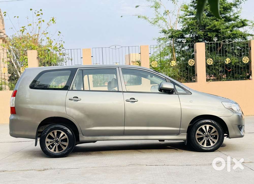 Toyota Innova 2.5 G (diesel) 7 Seater, 2013, Diesel