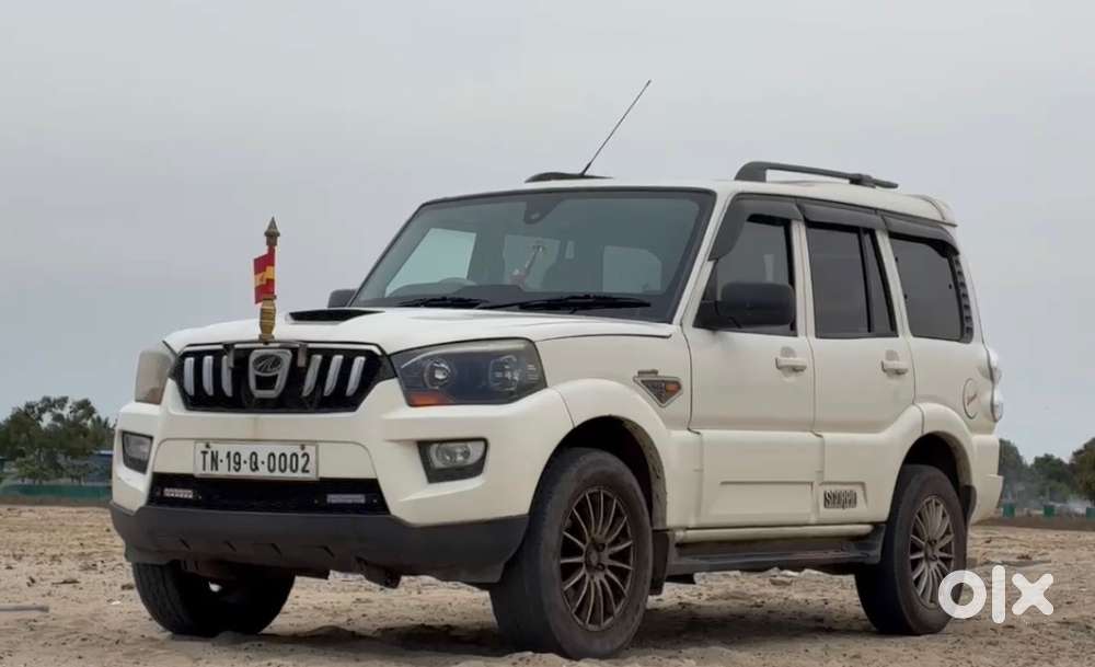 Mahindra Scorpio 2015