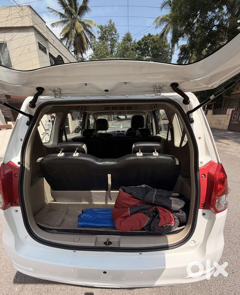 Maruti Suzuki Ertiga 2012-2015 Zxi, 2012, Petrol