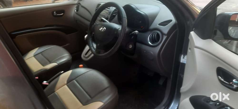 Hyundai I10 Sportz At, 2011, Petrol