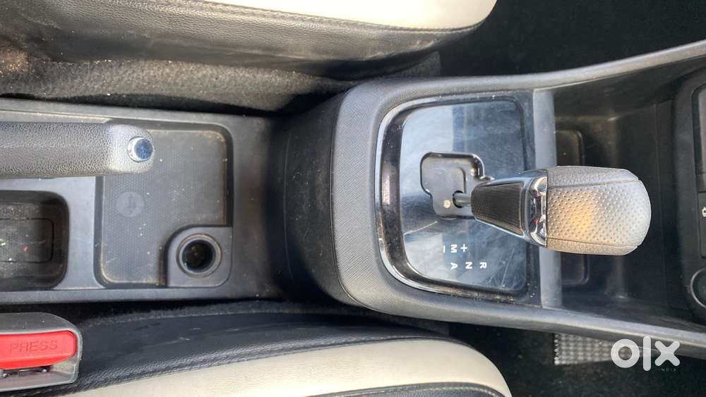 Tata Punch Accomplished Amt, 2022, Petrol