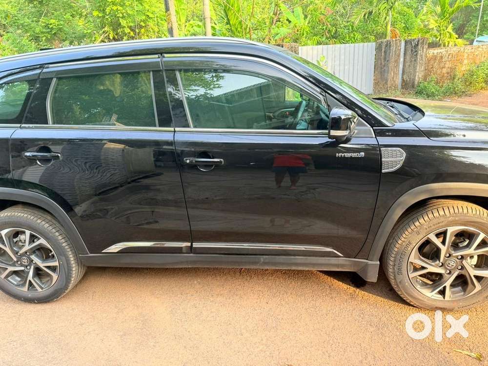 Toyota Urban Cruiser Hyryder V Hybrid