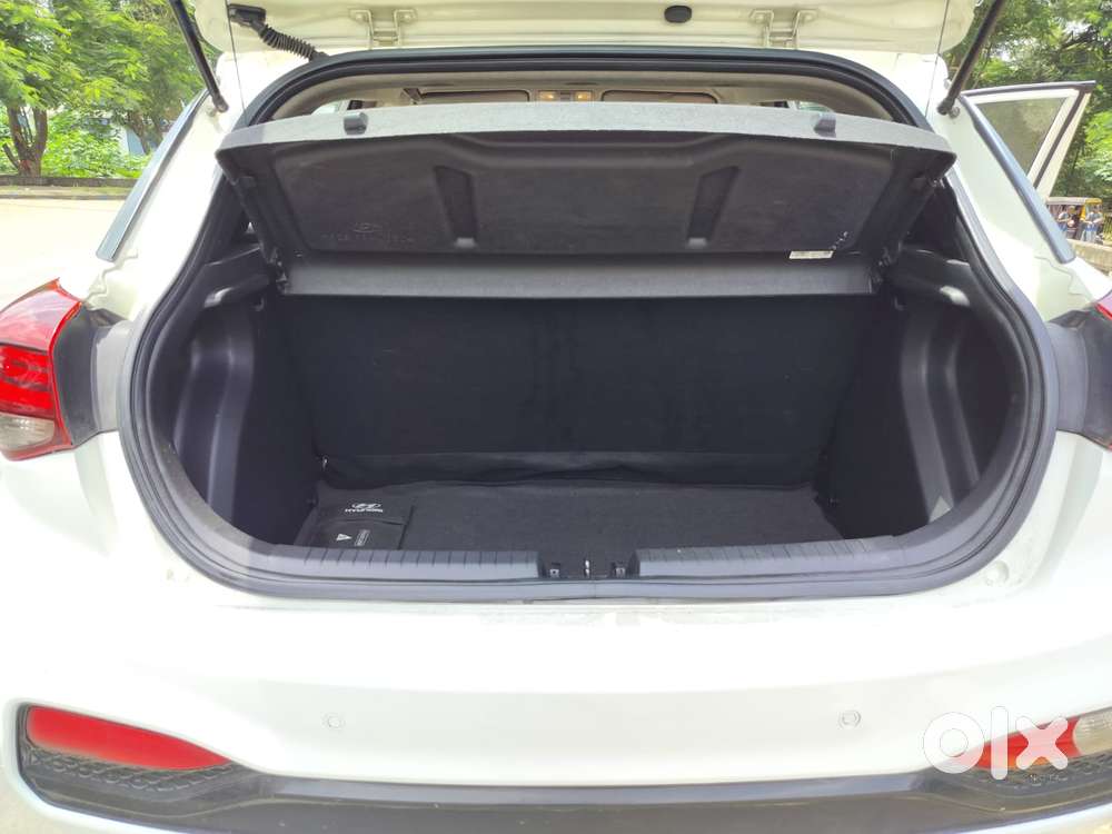 Hyundai I20 Petrol Cvt Asta, 2018, Petrol