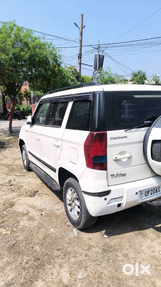 Mahindra Tuv 300 Mhawk100 T8 Dual Tone, 2015, Diesel
