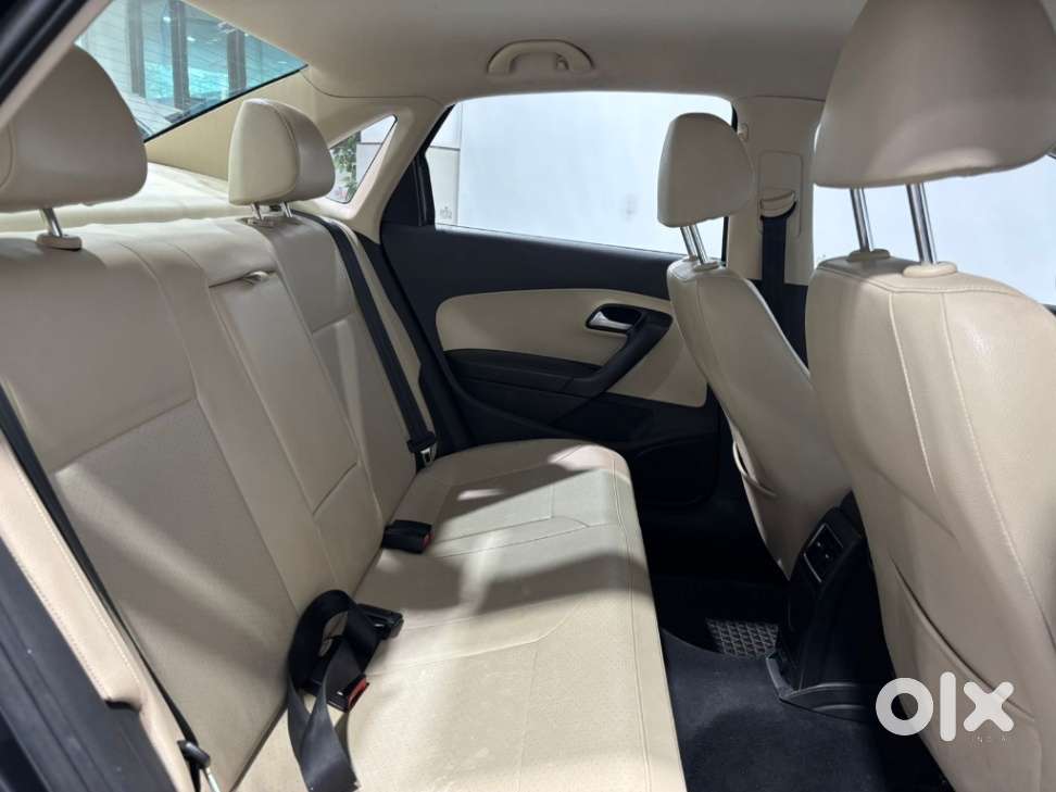 Volkswagen Vento 1.2 Tsi Highline Plus At, 2018, Petrol