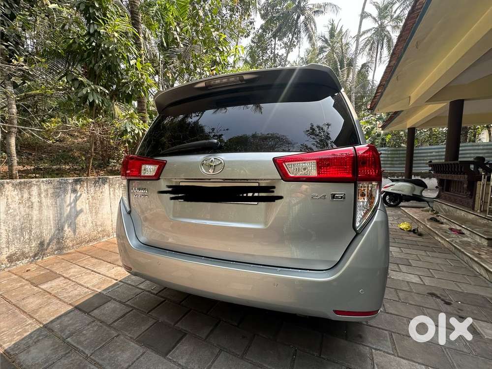 Toyota Innova Crysta 2021