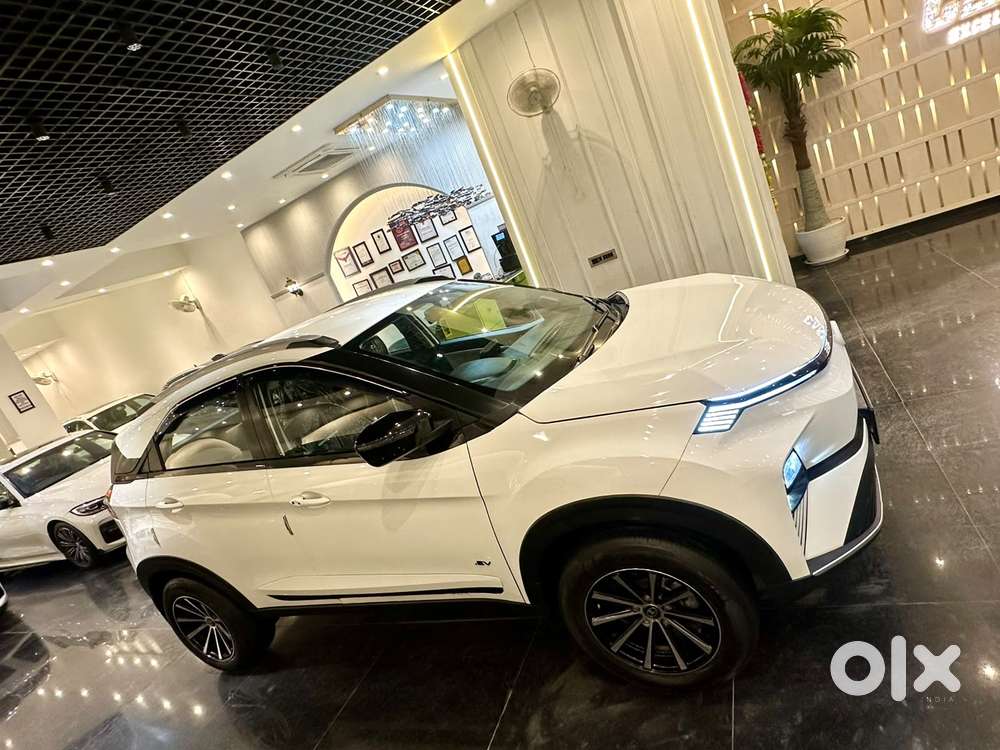 Tata Nexon Ev Creative Plus Mr, 2025, Electric