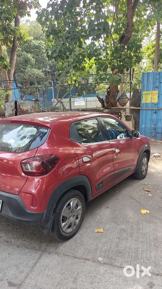 Sparingly Used Renault Rxt O Kwid Red Color