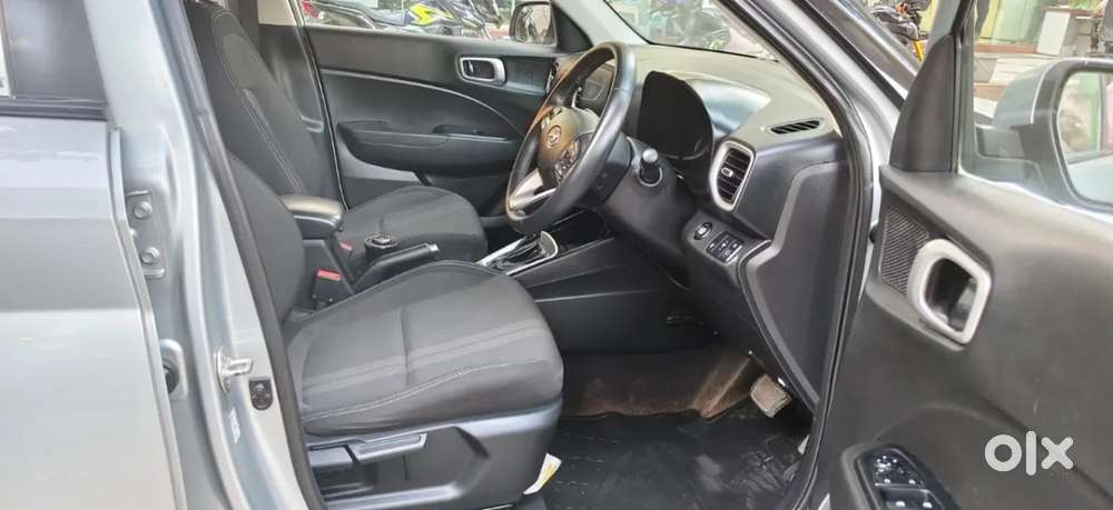 Hyundai Venue 1.0 Sx (o) Turbo Dct, 2019, Petrol