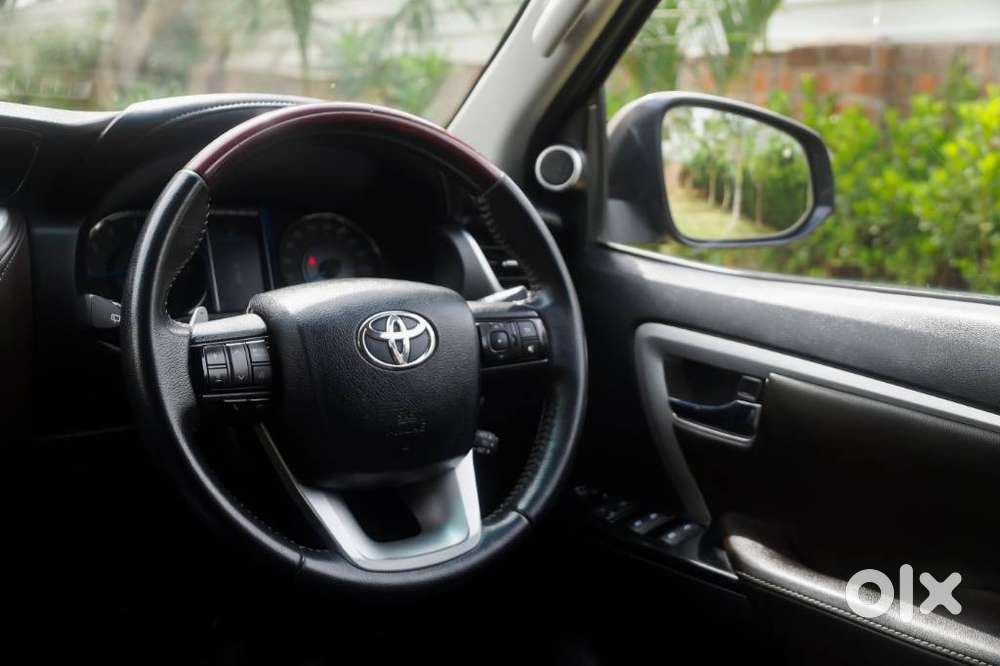 Toyota Fortuner 2.7 2wd At, 2017, Petrol