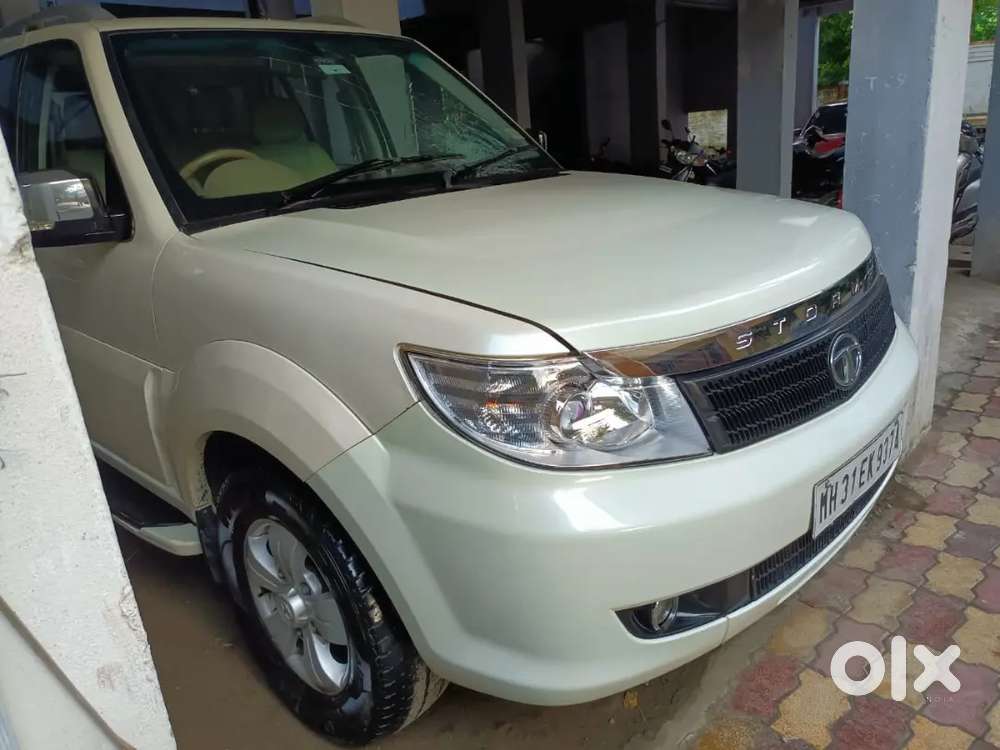 Tata Safari Storme 2015 Diesel 196000 Km Driven