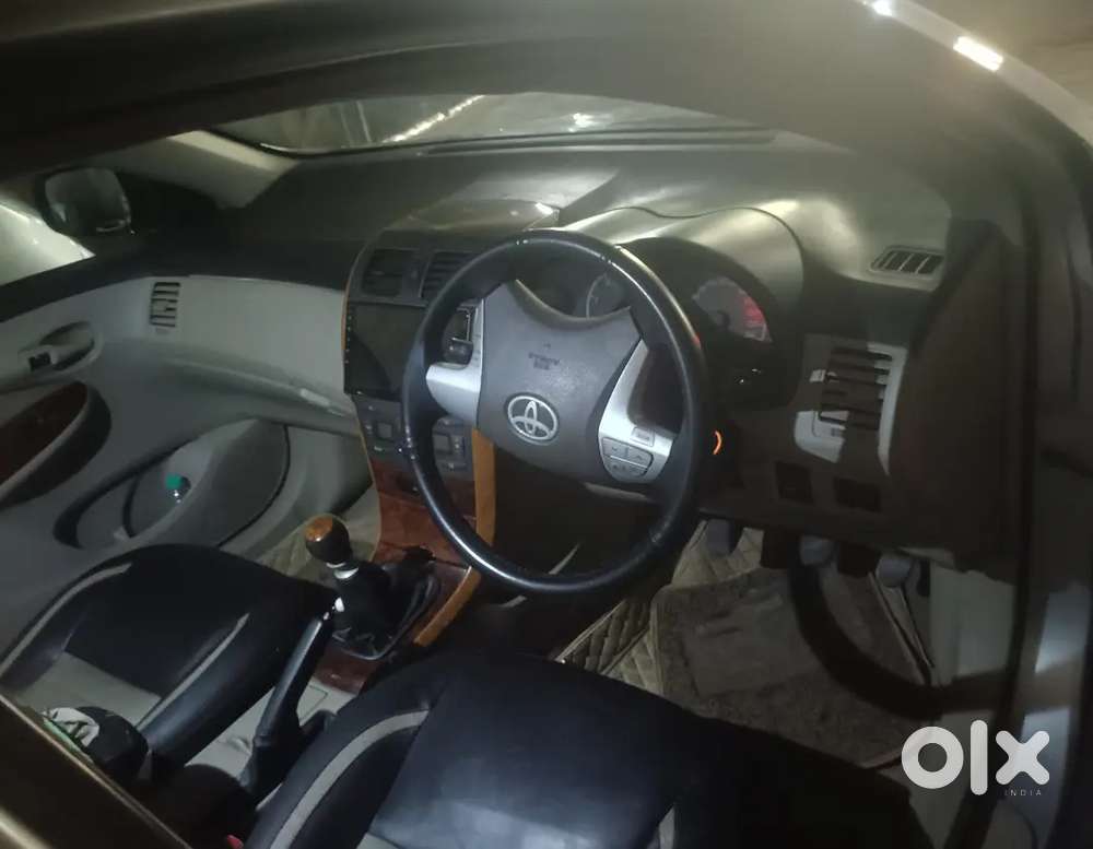 Toyota Corolla Altis Edition, 2013