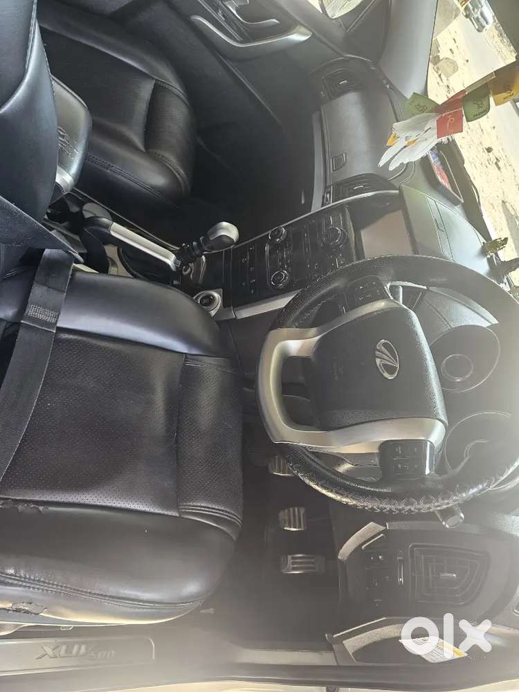 For Sell Showroom Confition Xuv 500 W11 Top Model